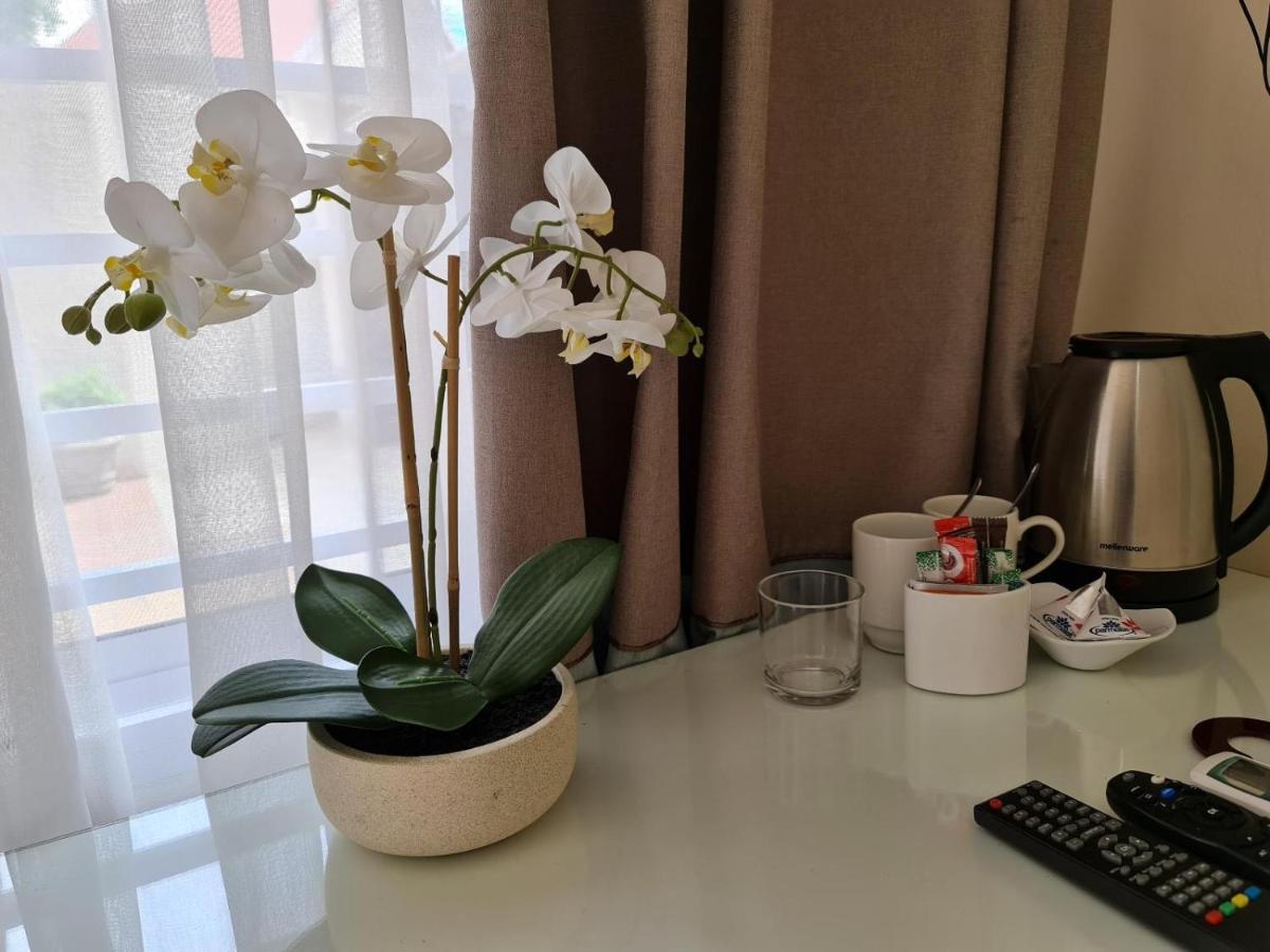 Peaches & Cream Bed & Breakfast Ladysmith Εξωτερικό φωτογραφία